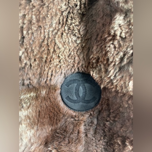 🌟Chanel🌟 Fur Tote Bag with Removable Pouch Rabbit Fur - Picture 5 of 14